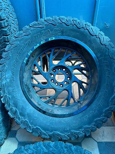 range: Комплект колёс для внедорожника: - Шины BFGoodrich All-Terrain T/A — 5