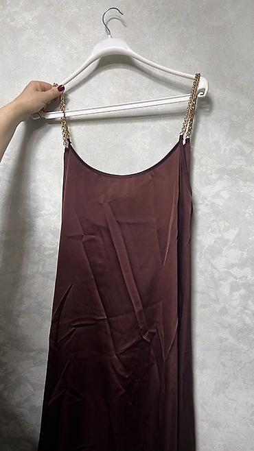 tek pencek: Qadın atlas slip don - Rəng: tünd qəhvəyi/şokolad - Model — 1