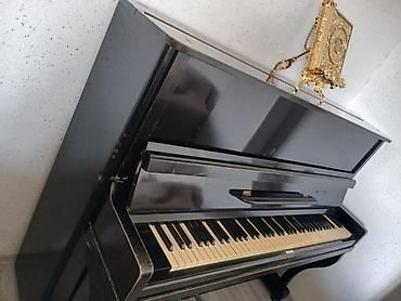 retro gramofon: Piano satılır 100₼. Ünvan Nərimanov &RumiŞaquli piano – klassik — 1