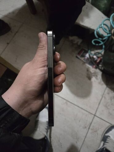 Apple iPhone: IPhone 13 Pro, Б/у, 128 ГБ, Графит, 82 % — 4