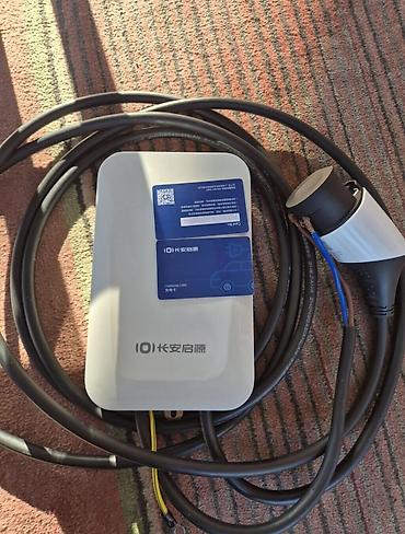Elektrik avtomobili üçün divar tipli şarj qurğusu (EV Wallbox) -
