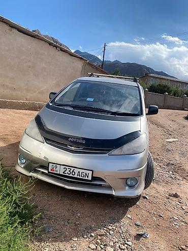 два авто: Toyota Estima: 2003 г., 2.4 л, Автомат, Минивэн — 6