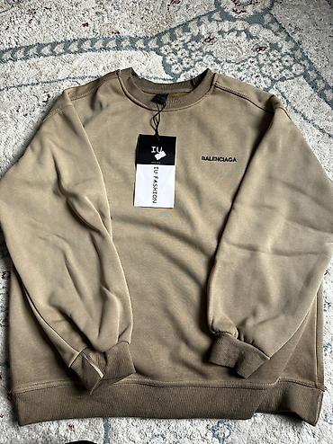 Свитшот Balenciaga, цвет хаки/олива. - Классический крой с круглым