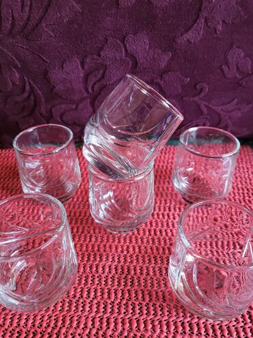 Čaše: Casice nove za zestoko pice,puno staklo. Sve na casicama odsjaj od na lalafo.rs — 4 Čaše: Casice nove za zestoko pice,puno staklo. Sve na casicama odsjaj od — 4