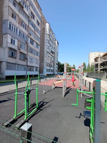 квартира в микрорайоне: 3 комнаты, 61 м², 105 серия, 8 этаж, Старый ремонт