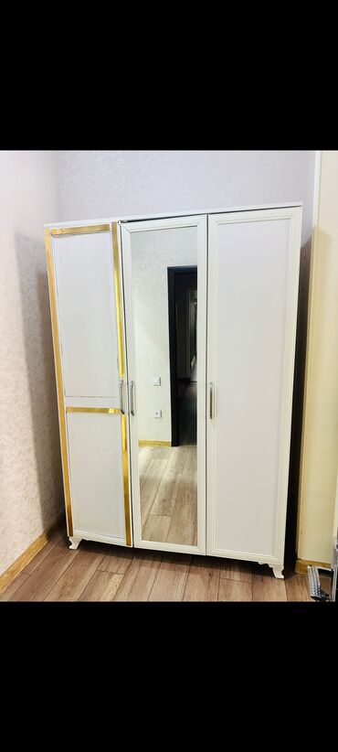 Dolablar: Dolab satilir📍80azn✅Unvan Tarqovu 6434 Aylin💥
