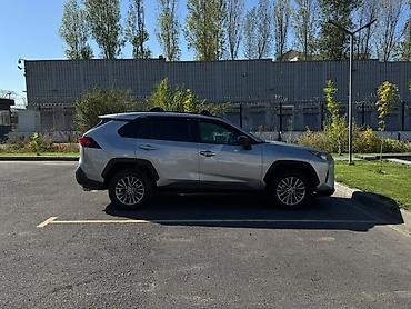 Продажа авто: Toyota RAV4: 2019 г., 2.5 л, Автомат, Бензин, Кроссовер — 3