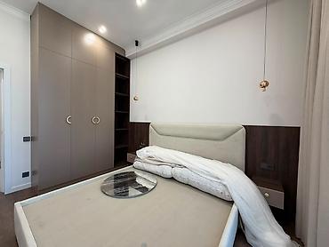 127: 2 комнаты, 48 м², Асанбай мкр Элитка, 10 этаж, Евроремонт — 5