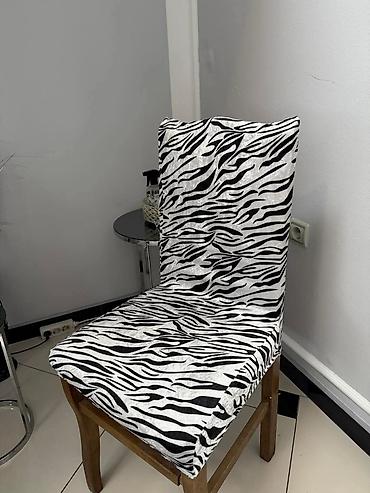 Ostali proizvodi za kuću: Univerzalne navlake za stolice set 6 komada 2400 dinara 📩 — 2