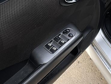 Honda: Honda Fit: 2008 г., 1.4 л, Автомат, Бензин, Хэтчбэк — 10