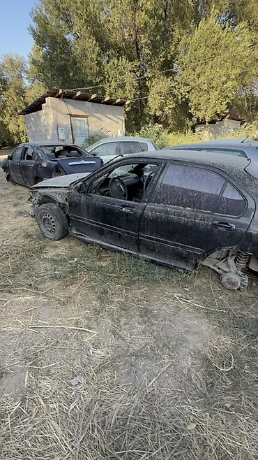 Honda: Honda Civic: 2004 г., Седан — 9