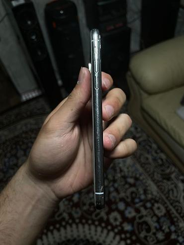 Apple iPhone: IPhone X, 64 ГБ, Серебристый — 10