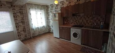 Uzunmüddətli kirayə mənzillər: Çox səliqəlidir və metroya 3 dəq məsafə. Xətai rayonu (Xətai metrosu — 5