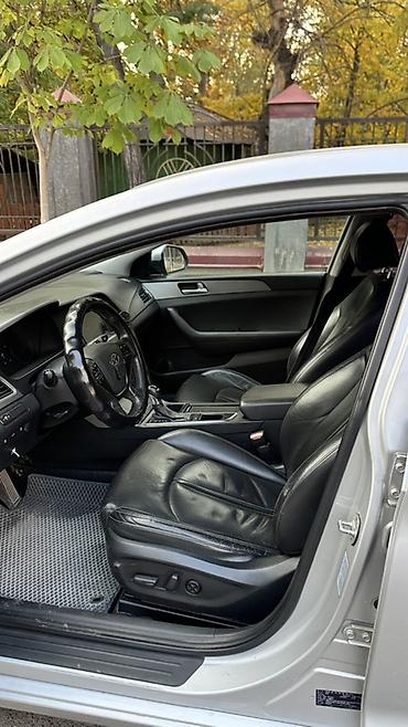 s class 222: Hyundai Sonata: 2017 г., 2 л, Автомат, Газ, Седан — 6