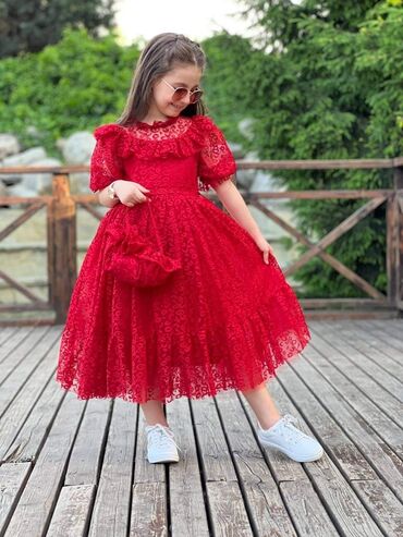 Haljine: Odmah dostupne haljinice za princezice od 5 do 10 godina u kompletu sa na lalafo.rs — 27 Haljine: Odmah dostupne haljinice za princezice od 5 do 10 godina u kompletu sa — 27