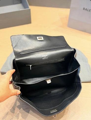 pari: Классическая сумка, Balenciaga, Италия, Материал: Натуральная кожа, Жёсткая конструкция, Женские, Новый — 3
