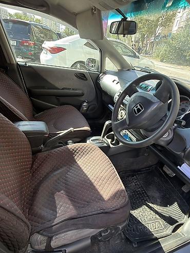 коробка хонда фит: Honda Fit: 2002 г., 1.3 л, Автомат, Хэтчбэк — 5