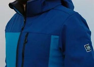 Jakne za prelazni period: Muška softshell jakna brenda Mountain Spirit, dizajnirana u dve — 21