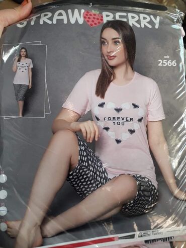 Pidžame: Pidzame bez rukava M-XL
Kratak rukav M-XXL
Cena 950 din l — 7