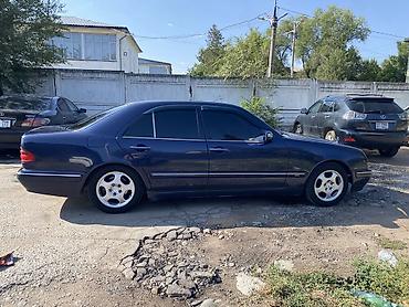 210: Mercedes-Benz E-Class: 2000 г., 3.2 л, Типтроник, Газ, Седан — 4