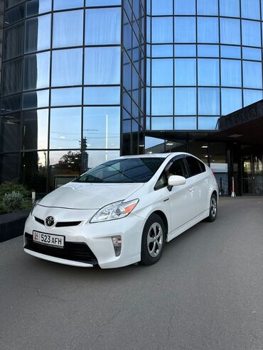 тайота приус в: Toyota Prius: 2014 г., 1.8 л, Гибрид, Хэтчбэк
