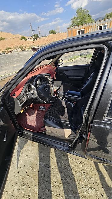 некая: Daewoo Nexia: 2012 г., Механика, Седан — 4