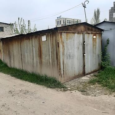 белый вагон 88: Металлический гараж (ракушка) с распашными воротами. - Материал — 2