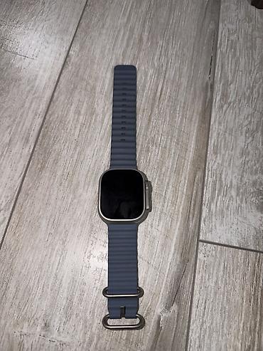 чехол для карт: Смарт‑часы Apple Watch Ultra 3 прямоугольным экраном и титановым — 1