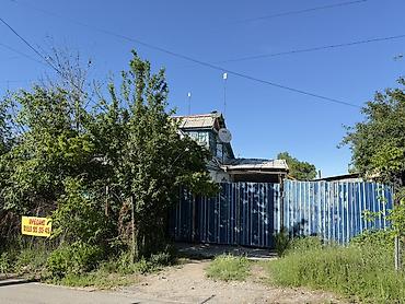Продажа коттеджей и домов: Продается участок с домом под индивидуальное пользование или — 1