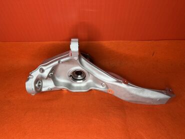 Ступицы: Передняя правая Ступица Land Rover Новый, Оригинал — 3