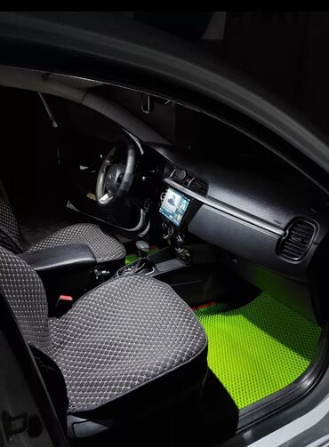 Kia: Kia Rio: 2018 г., 1.4 л, Автомат, Бензин, Седан — 8