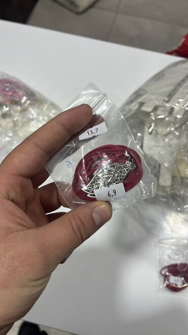 Bijuteriya dəstləri: Qadın aksesuarları seti – müxtəlif qolbaq və zəncirlər - Klassik inci — 34