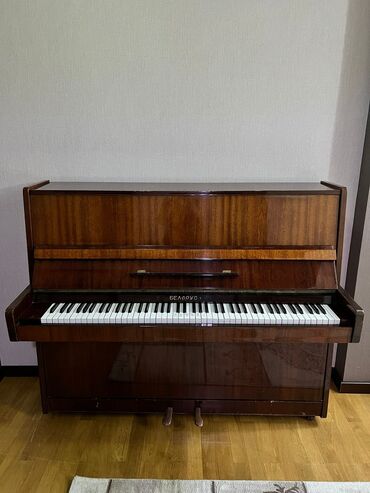 belarus pianino: Piano