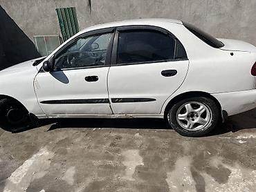 матиз аварийная: Daewoo Lanos: 1999 г., 1.5 л, Механика, Седан — 4