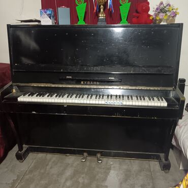Pianolar: Piano, Kuban, Akustik