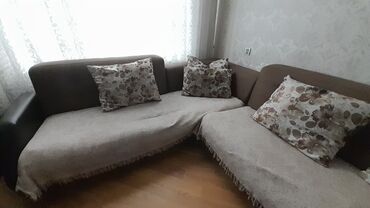 Диваны: Угловой диван, Б/у, Раскладной, С подъемным механизмом, Кожзаменитель, Нет доставки