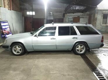 часы для авто: Mercedes-Benz W124: 1990 г., 2.5 л, Механика, Дизель, Универсал