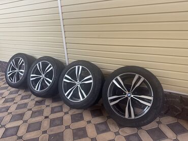 диски bmw x7: Колеса в сборе 285 / 45 / R 21, Лето, Б/у, Внедорожные (АТ/МТ), Литые, отверстий - 4