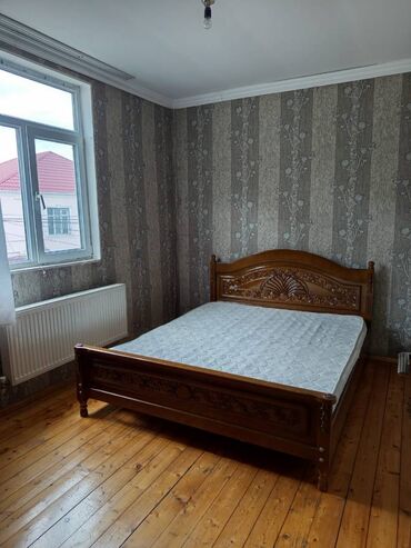 Uzunmüddətli kirayə evlər: Xırdalanda 7 saylı məktəbin yanında tola çox yaxın 2 Mərtəbə 3 otaq — 7