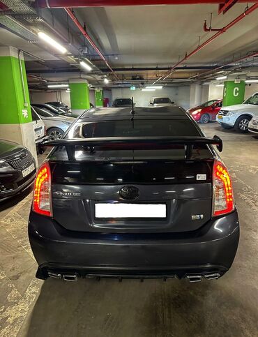 Toyota: Toyota Prius: 1.8 l | 2015 il Hetçbek — 3