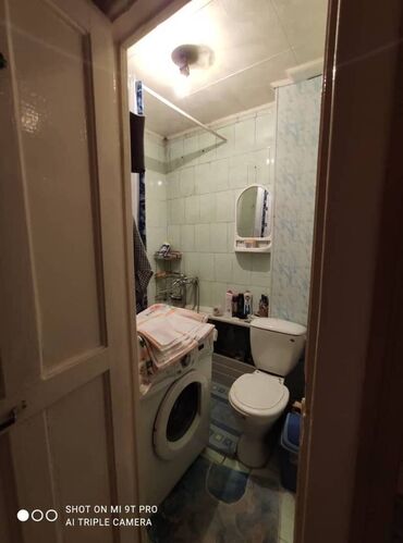 1 комнатная квартира 8 мкр: 3 комнаты, 58 м², 104 серия, 2 этаж, Косметический ремонт