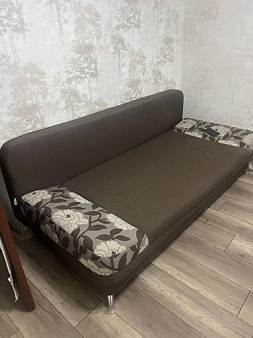 Диван-кровать компактный, современный дизайн. - Тип: прямой диван на