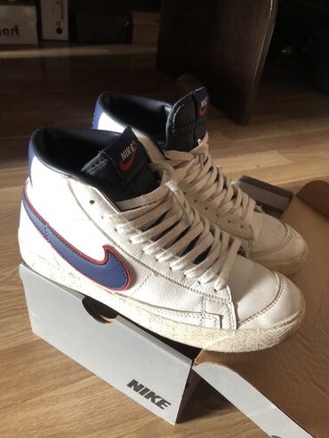 женские кроссовки nike blazer high: Мужские кроссовки, 40, Nike, Б/у, цвет - Белый