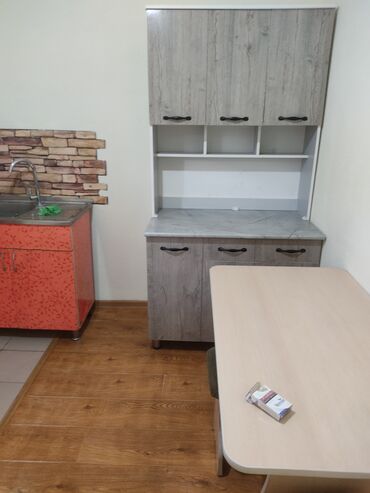 сдаю комнаты с подселением: 20 м², С мебелью