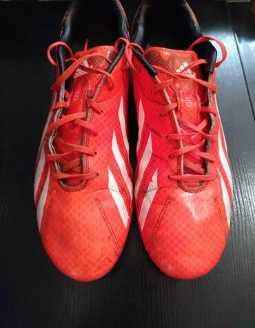 Boks kisələri: Butslar Adidas, Ölçü: 42, İşlənmiş