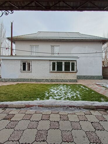 Продажа домов: Дом, 130 м², 5 комнат, Агентство недвижимости, Косметический ремонт