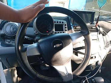Транспорт: Chevrolet Spark: 2012 г., 1 л, Автомат, Хэтчбэк — 5