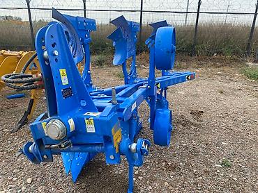 Оборотные плуги, перевертыши: 3-корпусные, На трактор, Лизинг, Новый — 10