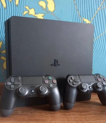 купить ps 4 slim: Продаю Слим прошитая +22топ игр Память 1000гиг, в идеальном