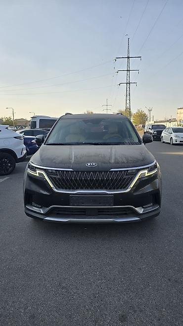 деветка 99: Kia Carnival: 2020 г., 2.2 л, Автомат, Дизель, Минивэн — 1